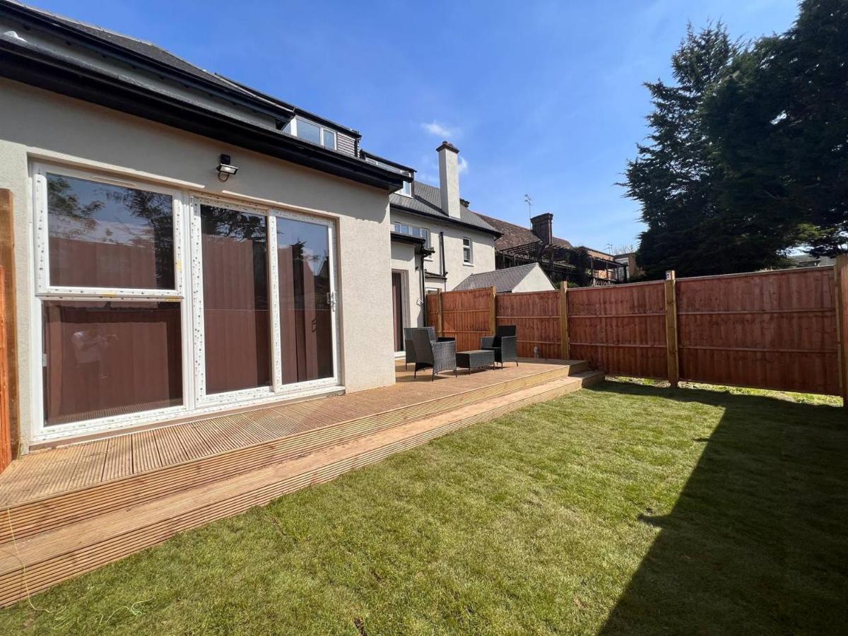 Star London Finchley Road 3-Bed Escape With Garden Apartment Exterior photo
